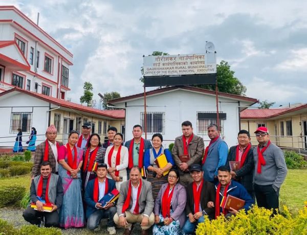 राष्ट्रिय गाउँपालिका महासंघ बागमती प्रदेशको बैठक दोलखामा सम्पन्न