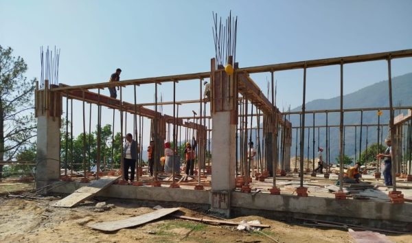 गोलन्जोरमा ४.७१ करोड लागतका ३ स्वास्थ्य चौकी निर्माणाधीन, अध्यक्ष बरालले गरे अनुगमन