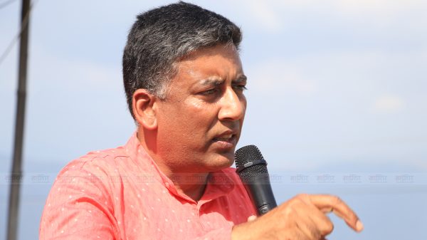 माफी माग्दै फेरि जनताको बीचमा जानुपर्छ : एमाले नेता पहाडी