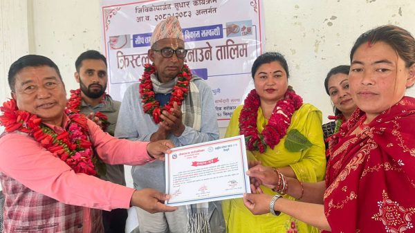 क्रिस्टल गहना बनाउने तालिमपछि, महिलामा स्वरोजगारको उत्साह